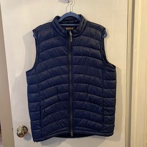 PETER MILLAR Men’s Hyperlite Quilted Vest LARGE